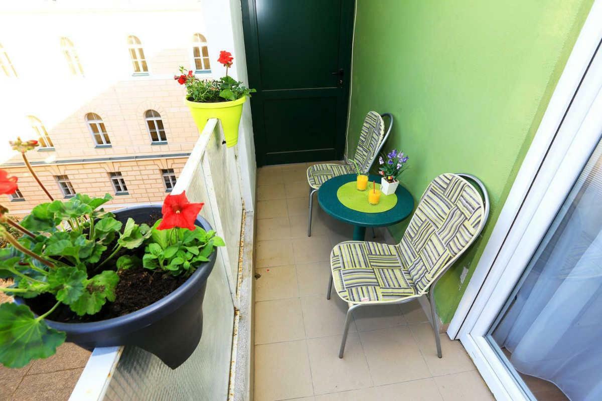 Viva Riva Apartment